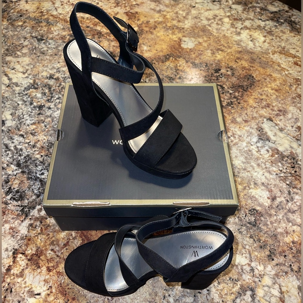 Worthington Black Sandals